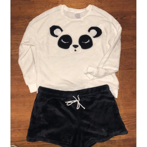 Secret Treasures Women’s White Panda Bear Pajama Set Short Super Comfy Medium - Picture 7 of 7